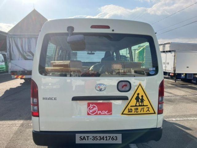 Toyota HIACE WAGON 2020-01 2728140-3