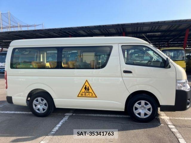 Toyota HIACE WAGON 2020-01 2728140-5