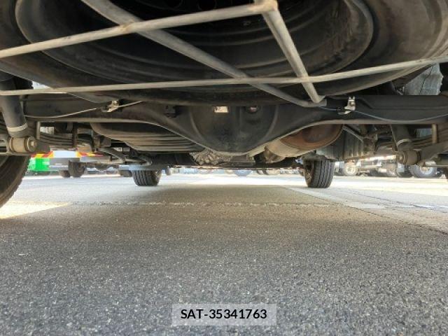 Toyota HIACE WAGON 2020-01 2728140-8