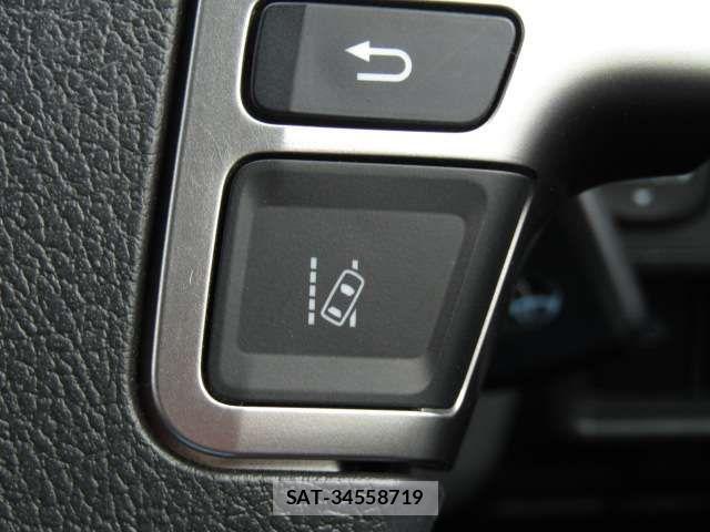 Toyota HIACE WAGON 2023-04 3374984-13