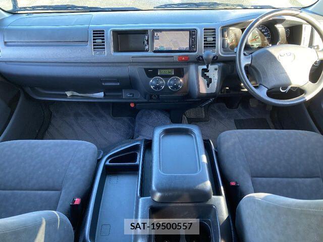 Toyota HIACE WAGON 2012-11 3671561-5
