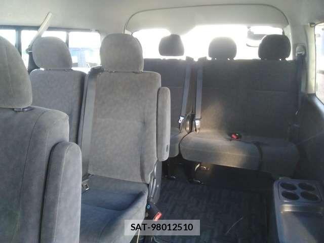 Toyota HIACE WAGON 2012-10 3714428-15