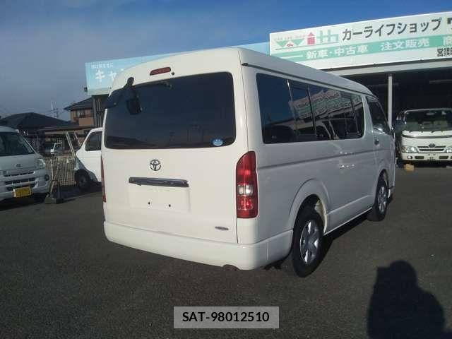 Toyota HIACE WAGON 2012-10 3714428-6