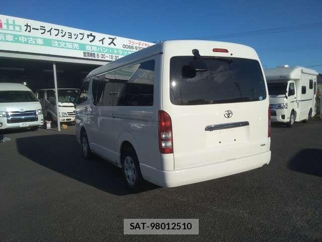 Toyota HIACE WAGON 2012-10 3714428-7
