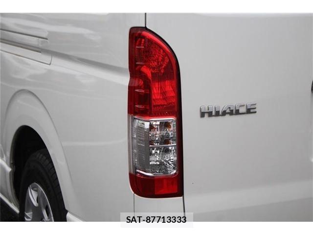 Toyota HIACE WAGON 2018-07 3906146-15