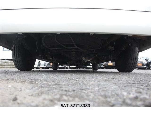 Toyota HIACE WAGON 2018-07 3906146-17