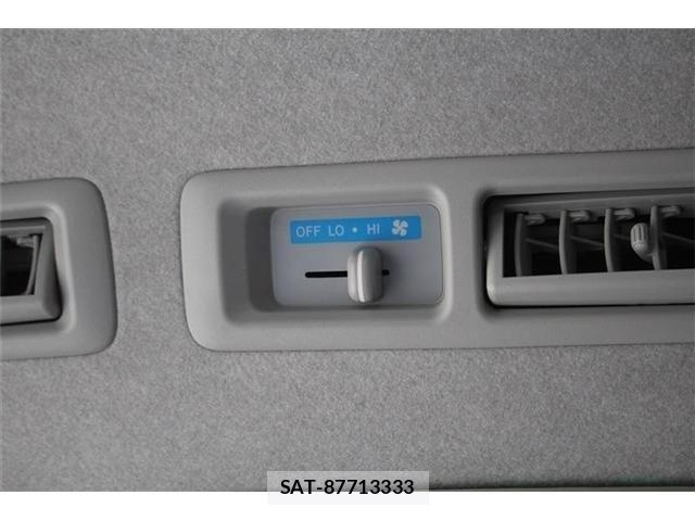 Toyota HIACE WAGON 2018-07 3906146-6