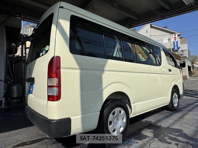 Toyota HIACE WAGON 2005-01 4754052-11