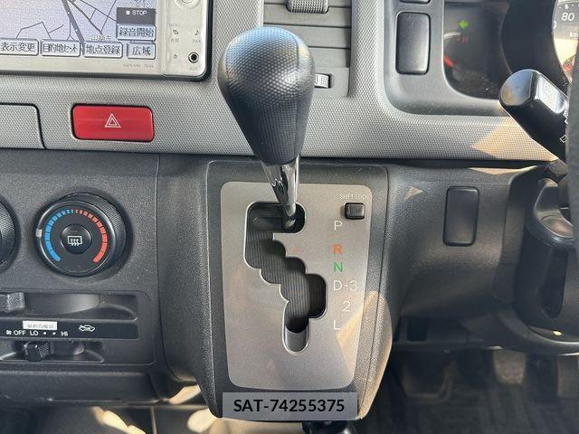 Toyota HIACE WAGON 2005-01 4754052-14