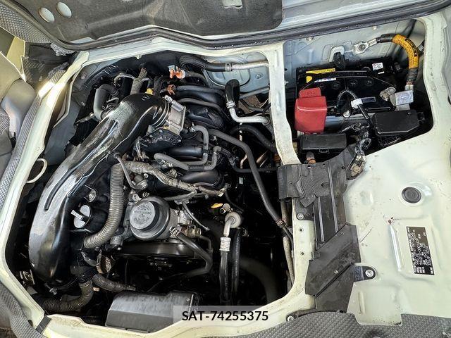 Toyota HIACE WAGON 2005-01 4754052-19