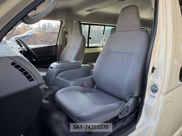 Toyota HIACE WAGON 2005-01 4754052-23