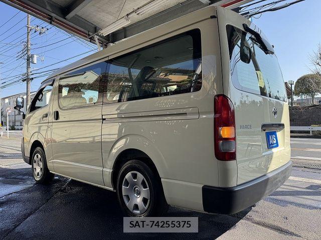 Toyota HIACE WAGON 2005-01 4754052-2