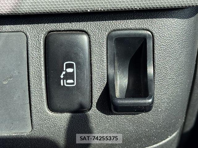 Toyota HIACE WAGON 2005-01 4754052-5