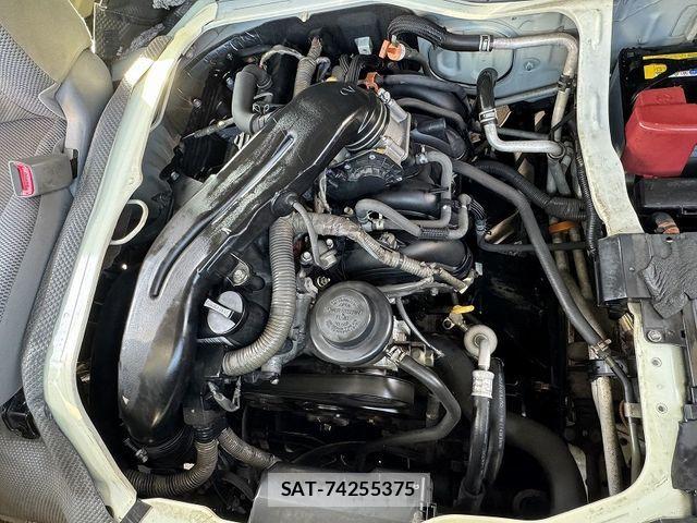 Toyota HIACE WAGON 2005-01 4754052-6