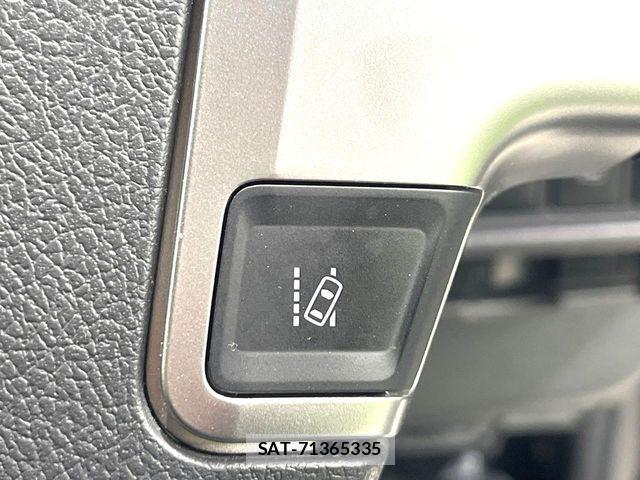 Toyota HIACE WAGON 2019-03 4945170-6