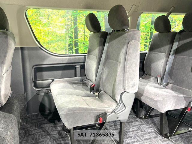 Toyota HIACE WAGON 2019-03 4945170-8