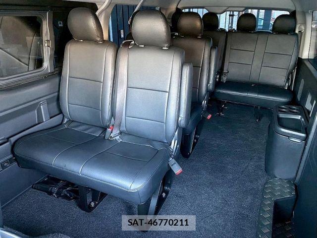 Toyota HIACE WAGON 2023-01 4945155-3