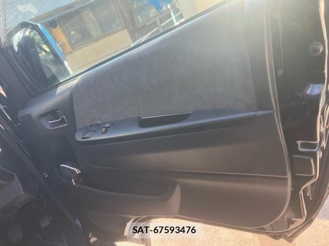 Toyota HIACE WAGON 2021-10 4945163-19