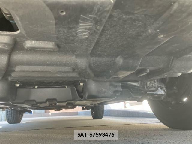 Toyota HIACE WAGON 2021-10 4945163-7