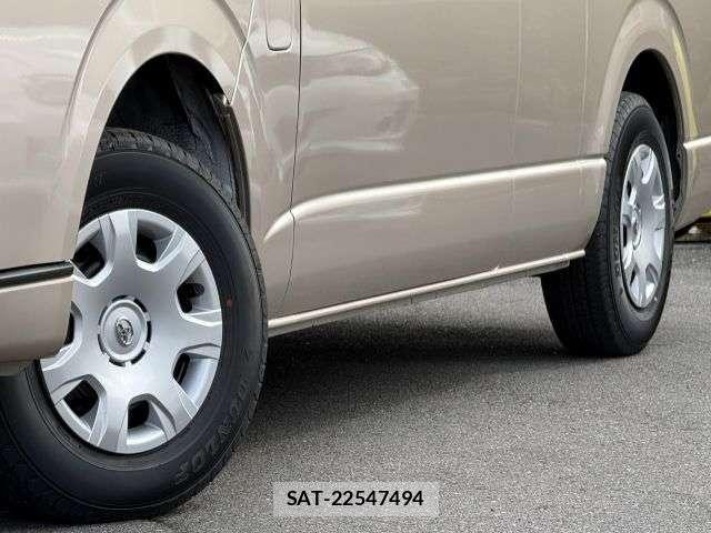 Toyota HIACE WAGON 2025-10 4945141-24