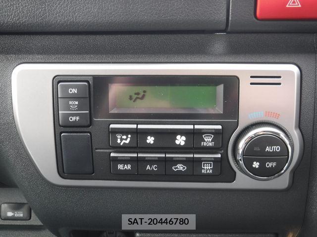 Toyota HIACE WAGON 2025-10 4945151-12
