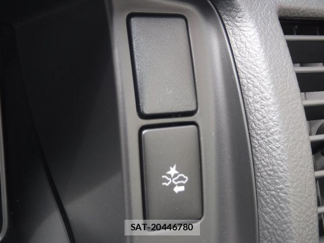 Toyota HIACE WAGON 2025-10 4945151-18