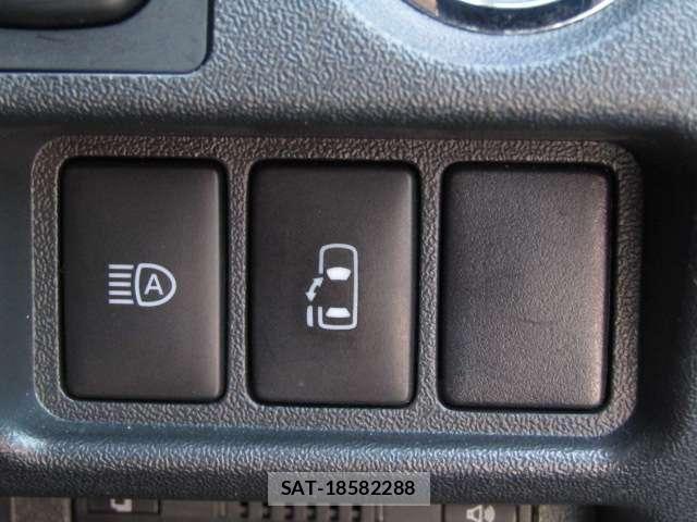 Toyota HIACE WAGON 2023-10 5869041-11