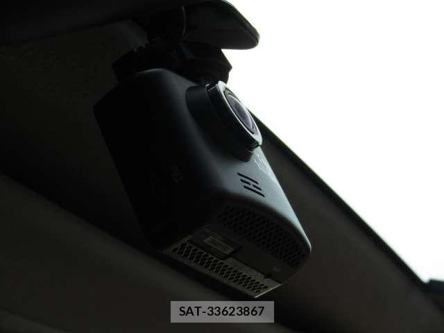 Toyota HIACE WAGON 2022-09 6000369-11