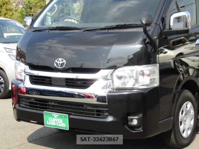 Toyota HIACE WAGON 2022-09 6000369-28