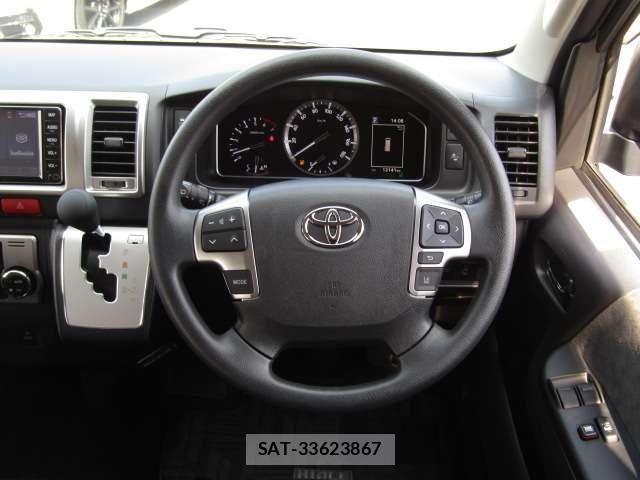 Toyota HIACE WAGON 2022-09 6000369-3
