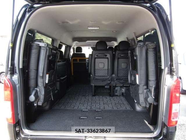 Toyota HIACE WAGON 2022-09 6000369-7