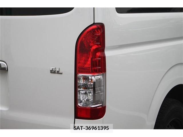 Toyota HIACE WAGON 2023-10 6264331-27