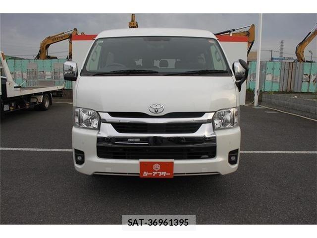 Toyota HIACE WAGON 2023-10 6264331-7