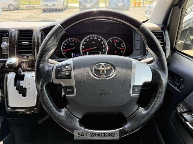 Toyota HIACE WAGON 2019-04 6271804-14