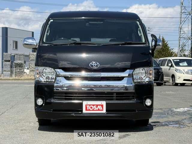 Toyota HIACE WAGON 2019-04 6271804-17