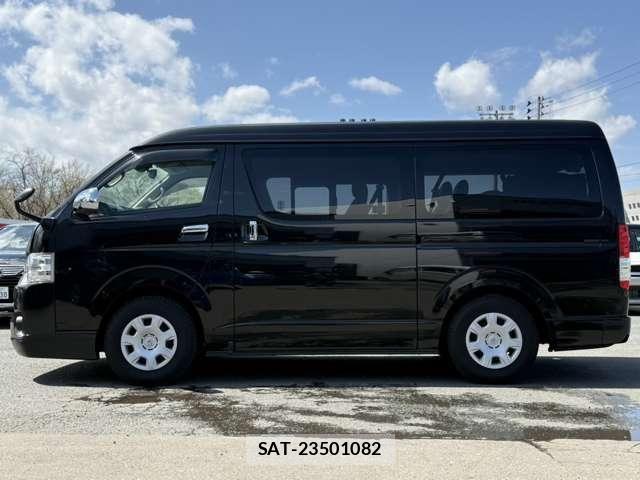 Toyota HIACE WAGON 2019-04 6271804-23