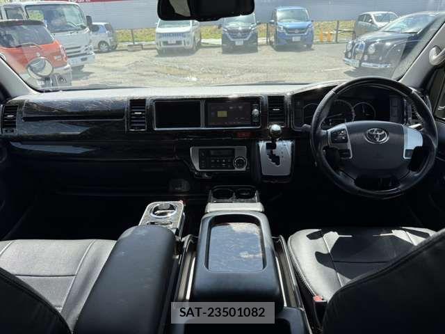 Toyota HIACE WAGON 2019-04 6271804-4
