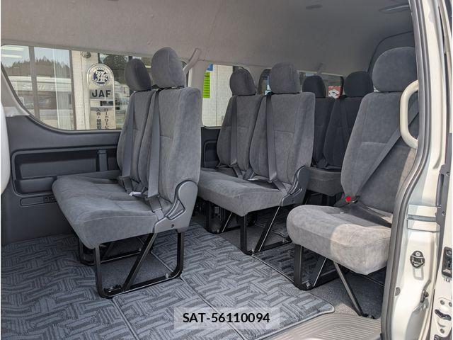 Toyota HIACE WAGON 2025-04 6498318-10