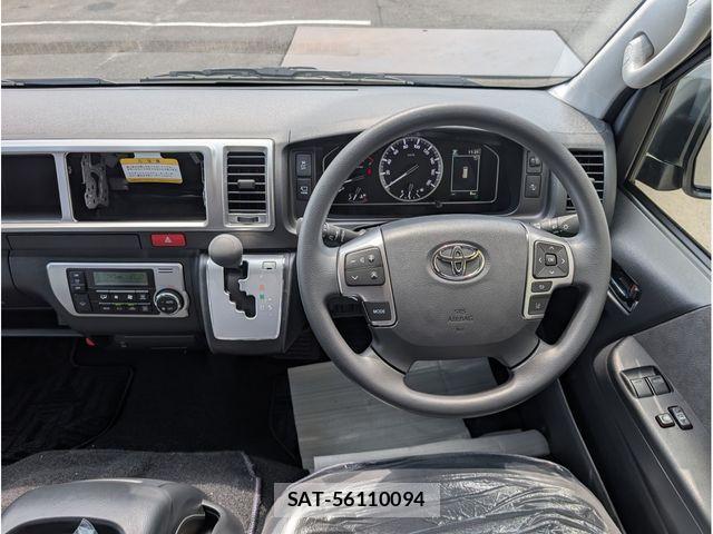 Toyota HIACE WAGON 2025-04 6498318-13