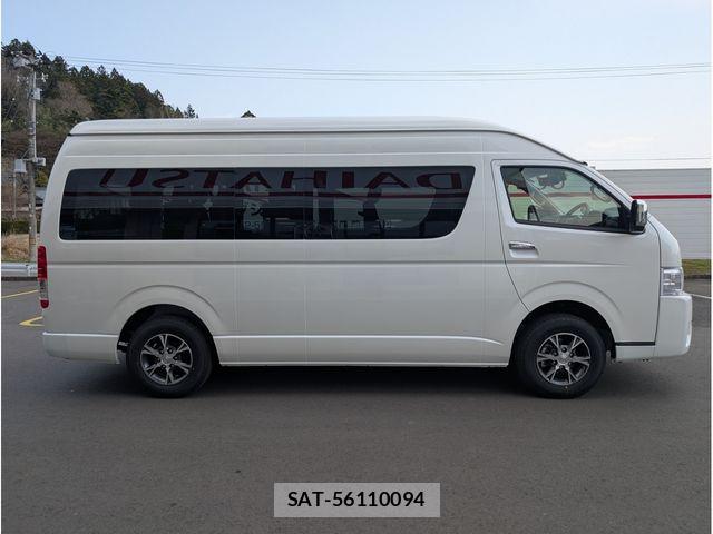 Toyota HIACE WAGON 2025-04 6498318-7