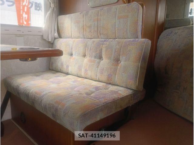 Toyota HIACE WAGON 2006-04 6498319-12