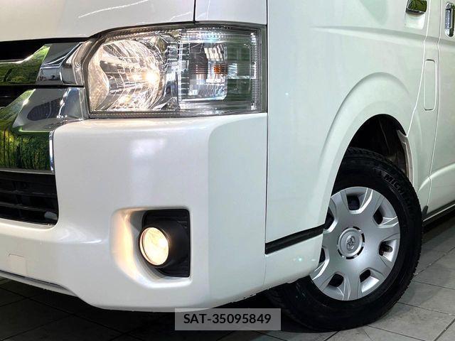 Toyota HIACE WAGON 2017-08 6545139-11