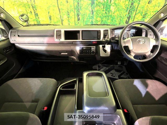 Toyota HIACE WAGON 2017-08 6545139-1