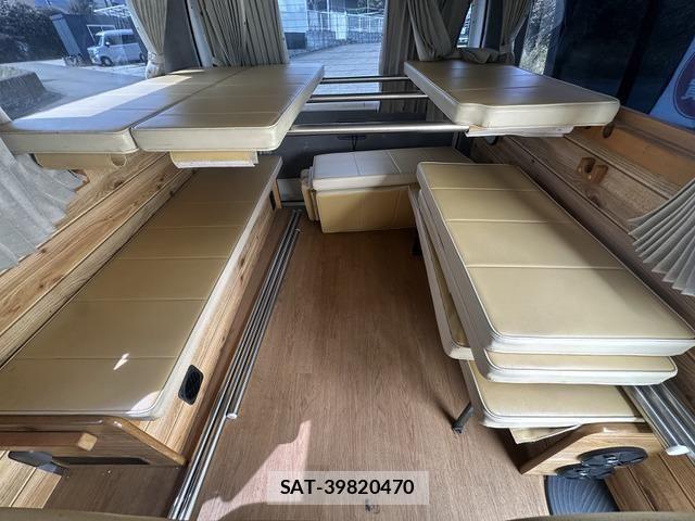 Toyota HIACE WAGON 2005-10 6612204-10