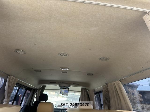 Toyota HIACE WAGON 2005-10 6612204-15