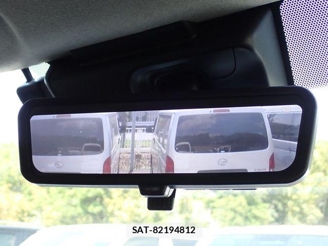 Toyota HIACE WAGON 2020-12 6612202-10