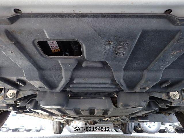 Toyota HIACE WAGON 2020-12 6612202-27