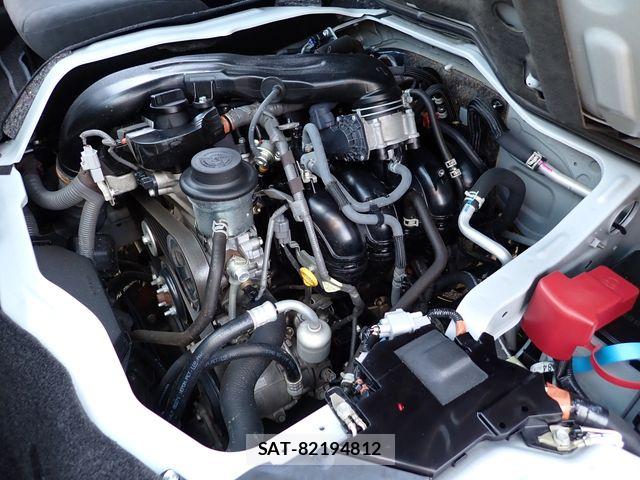 Toyota HIACE WAGON 2020-12 6612202-29