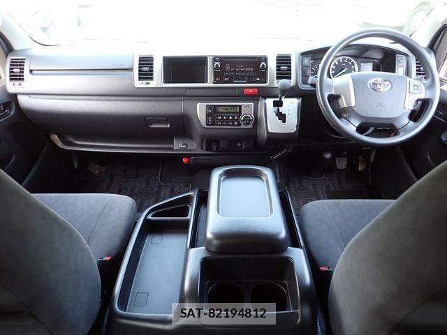 Toyota HIACE WAGON 2020-12 6612202-8
