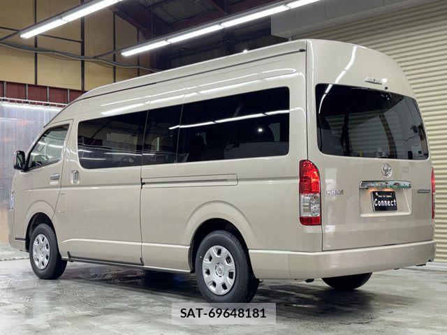 Toyota HIACE WAGON 2026-04 6671767-16